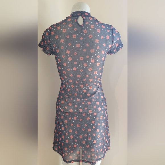 Mesh Poppy Flower Dress - Picture 2 of 5